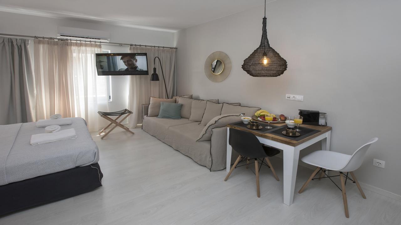 Ermou Stylish Suites By Ghh Ateny Zewnętrze zdjęcie