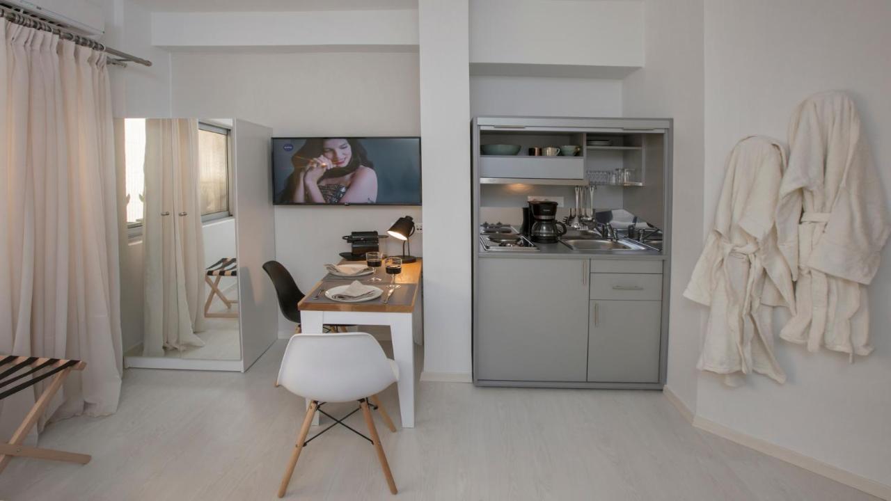 Ermou Stylish Suites By Ghh Ateny Zewnętrze zdjęcie